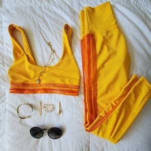BEACHRIOT - yellow ribbed yoga pants and bra